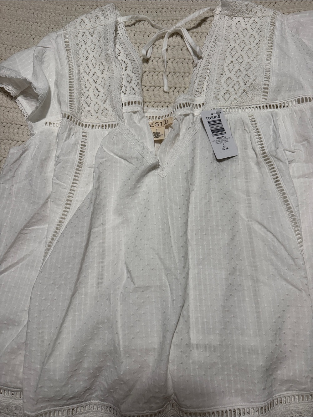 Torrid On Of A Kind White Lace-Trim Peasant Top